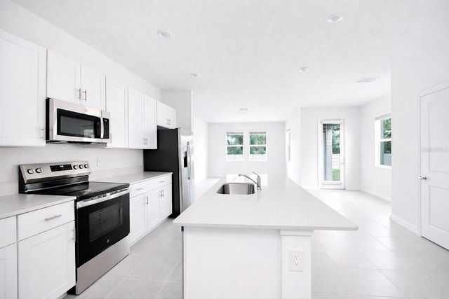 3396 LAPIS LAKE DRIVE, Zephyrhills, FL 33541