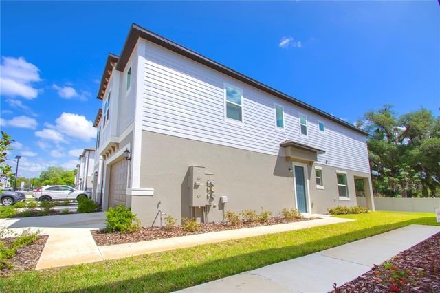 3396 LAPIS LAKE DRIVE, Zephyrhills, FL 33541