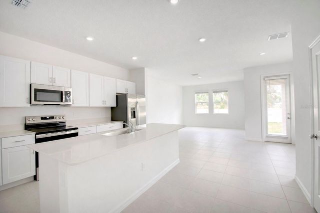 3396 LAPIS LAKE DRIVE, Zephyrhills, FL 33541