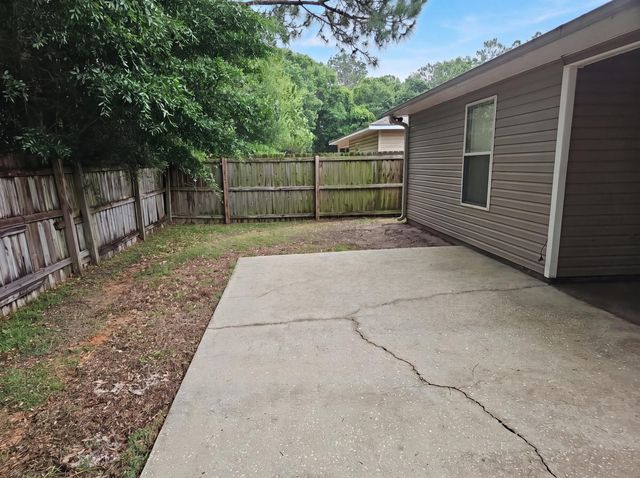 1057 Antigua Circle, Pensacola, FL 32506