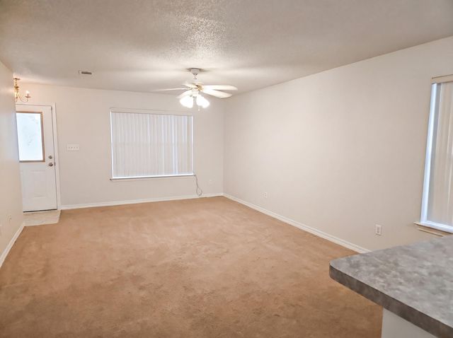 1057 Antigua Circle, Pensacola, FL 32506