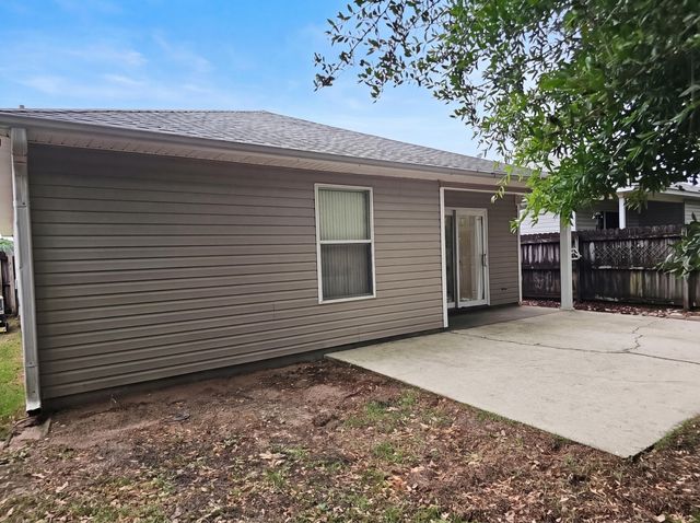 1057 Antigua Circle, Pensacola, FL 32506