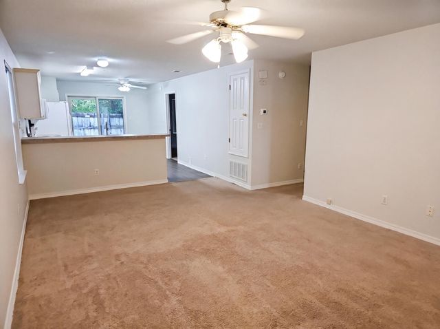 1057 Antigua Circle, Pensacola, FL 32506