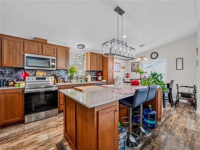 364 South Hilton Head Street, Pahrump, NV 89048
