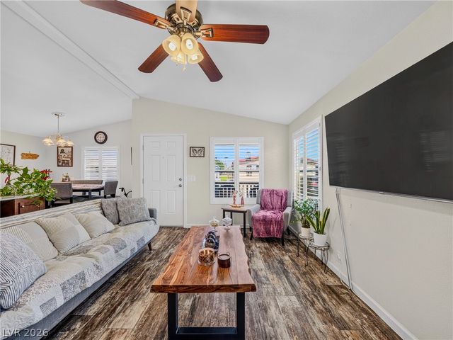 364 South Hilton Head Street, Pahrump, NV 89048
