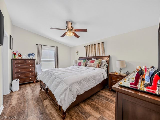 364 South Hilton Head Street, Pahrump, NV 89048