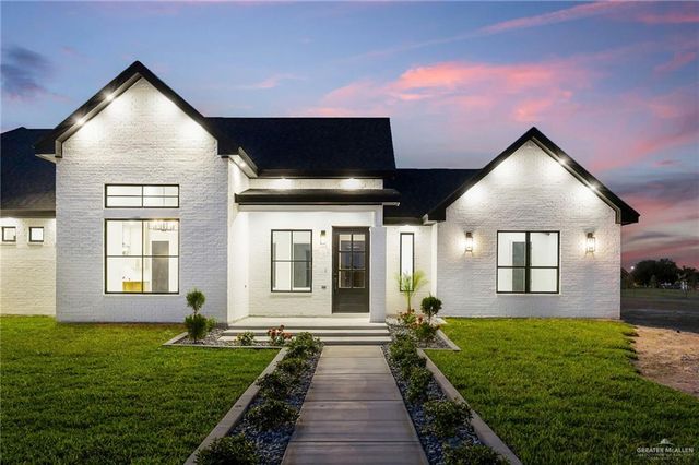 200 Micaela Service Road, Penitas, TX 78576