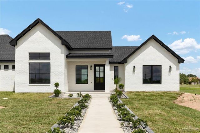 200 Micaela Service Road, Penitas, TX 78576