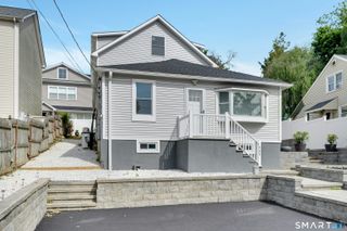 198 Castle Avenue, Fairfield, CT 06825