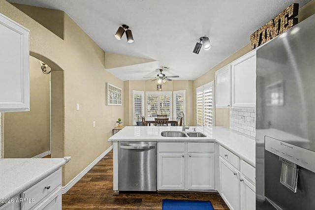 541 W VILLA MARIA Drive, Phoenix, AZ 85023