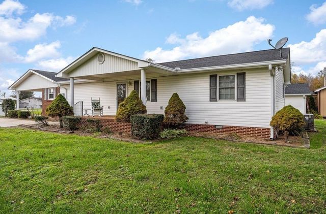 524 Elm St, Smithville, TN 37166