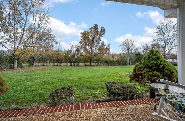 524 Elm St, Smithville, TN 37166