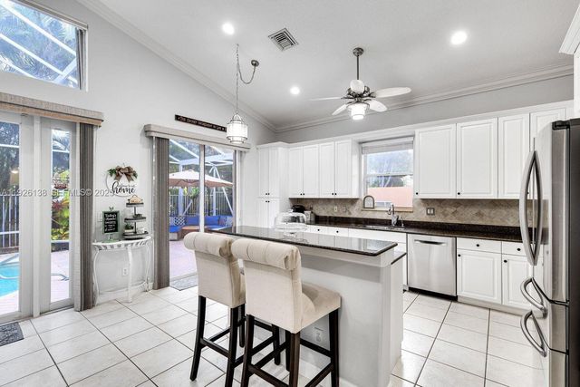 12117 Colony Preserve Dr, Boynton Beach, FL 33436