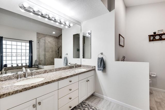 12117 Colony Preserve Dr, Boynton Beach, FL 33436