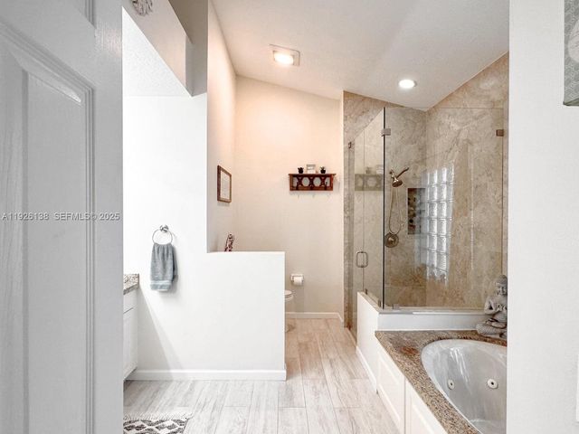 12117 Colony Preserve Dr, Boynton Beach, FL 33436