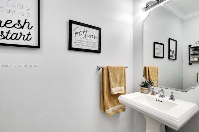 12117 Colony Preserve Dr, Boynton Beach, FL 33436