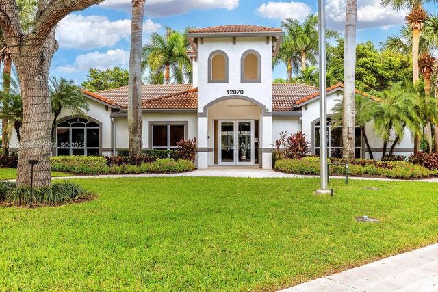 12117 Colony Preserve Dr, Boynton Beach, FL 33436