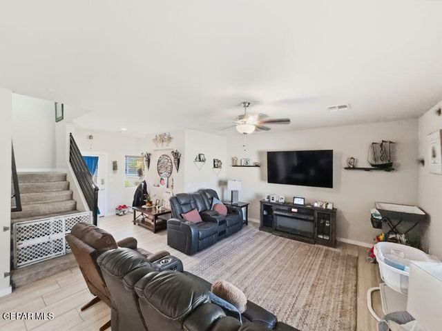 6909 BLACK MESQUITE Drive, El Paso, TX 79934