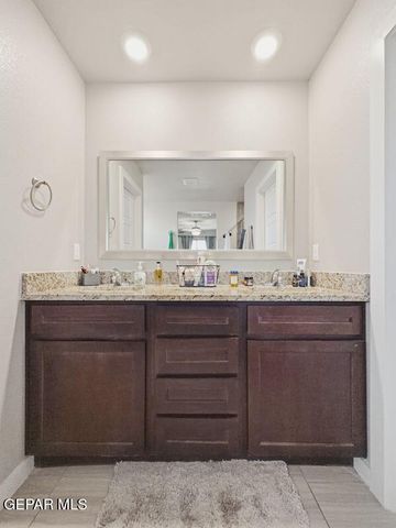 6909 BLACK MESQUITE Drive, El Paso, TX 79934