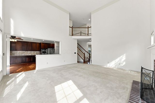 6816 Bishops Wood Drive, New Albany, OH 43054