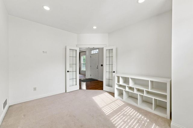 6816 Bishops Wood Drive, New Albany, OH 43054