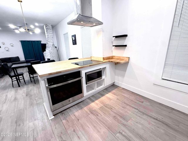 1145 E 14TH Street, Jacksonville, FL 32206