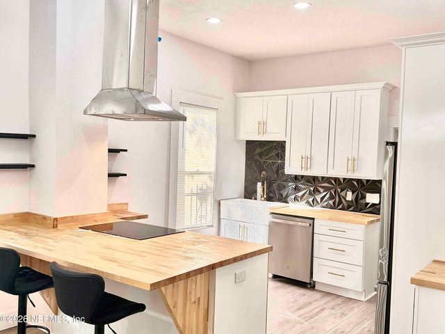 1145 E 14TH Street, Jacksonville, FL 32206