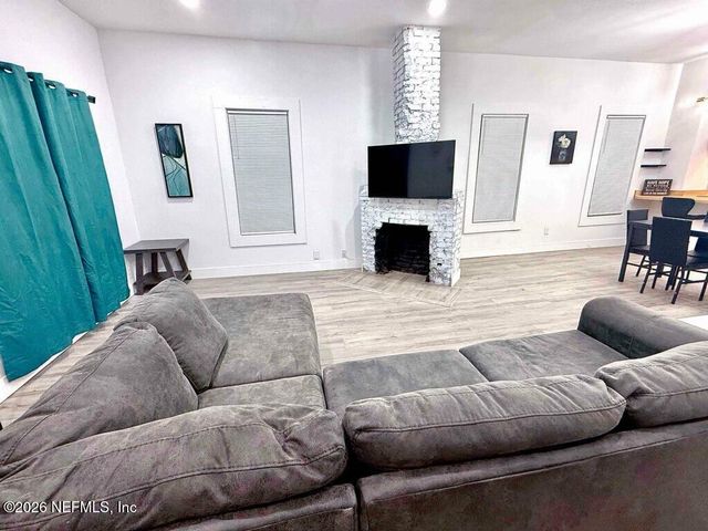 1145 E 14TH Street, Jacksonville, FL 32206