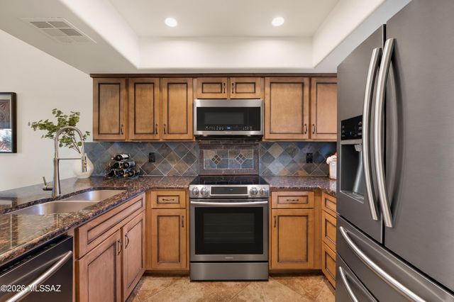 7601 N Calle Sin Envidia Apt 58, Tucson, AZ 85718