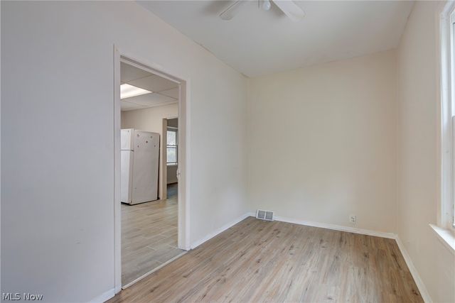 3295 W 56th Street, Cleveland, OH 44102