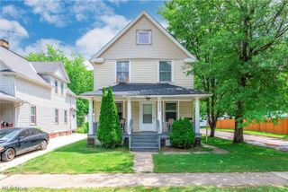 3295 W 56th Street, Cleveland, OH 44102