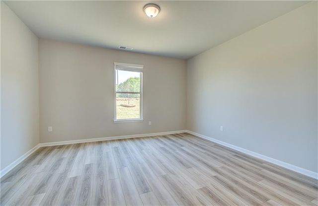 140 Haverling Pass, Hampton, GA 30252