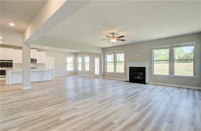 140 Haverling Pass, Hampton, GA 30252
