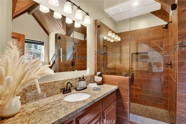 27366 Matterhorn, Lake Arrowhead, CA 92352