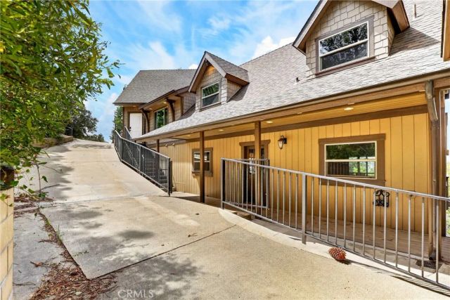 27366 Matterhorn, Lake Arrowhead, CA 92352