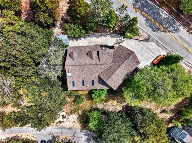 27366 Matterhorn, Lake Arrowhead, CA 92352