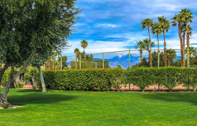 1444 Sunflower Circle N, Palm Springs, CA 92262
