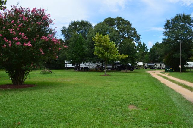 4103 King Lake Road, Defuniak Springs, FL 32433