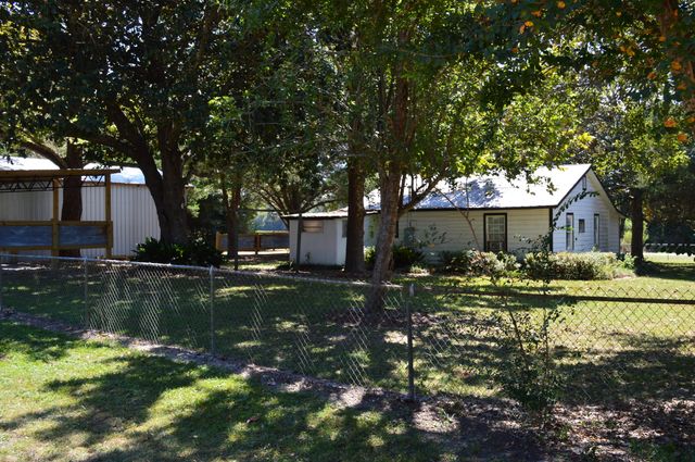 4103 King Lake Road, Defuniak Springs, FL 32433