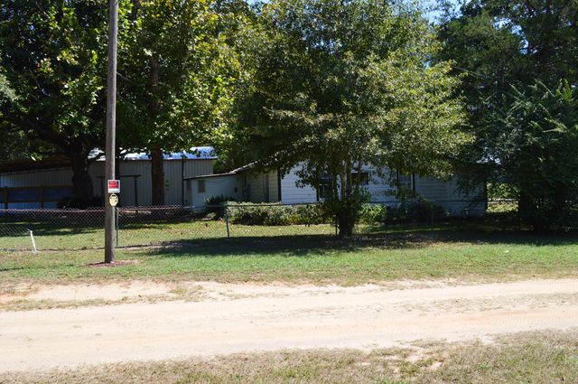 4103 King Lake Road, Defuniak Springs, FL 32433