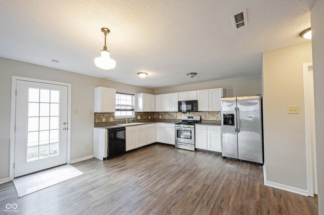 12632 Endurance Drive, Fishers, IN 46037