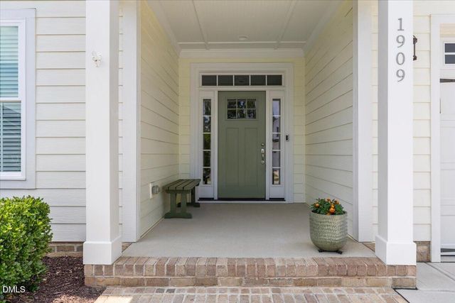 1909 Morning Fog Drive, Fuquay Varina, NC 27526