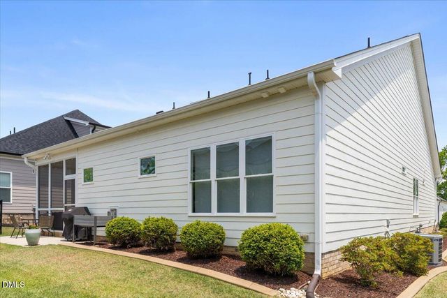 1909 Morning Fog Drive, Fuquay Varina, NC 27526