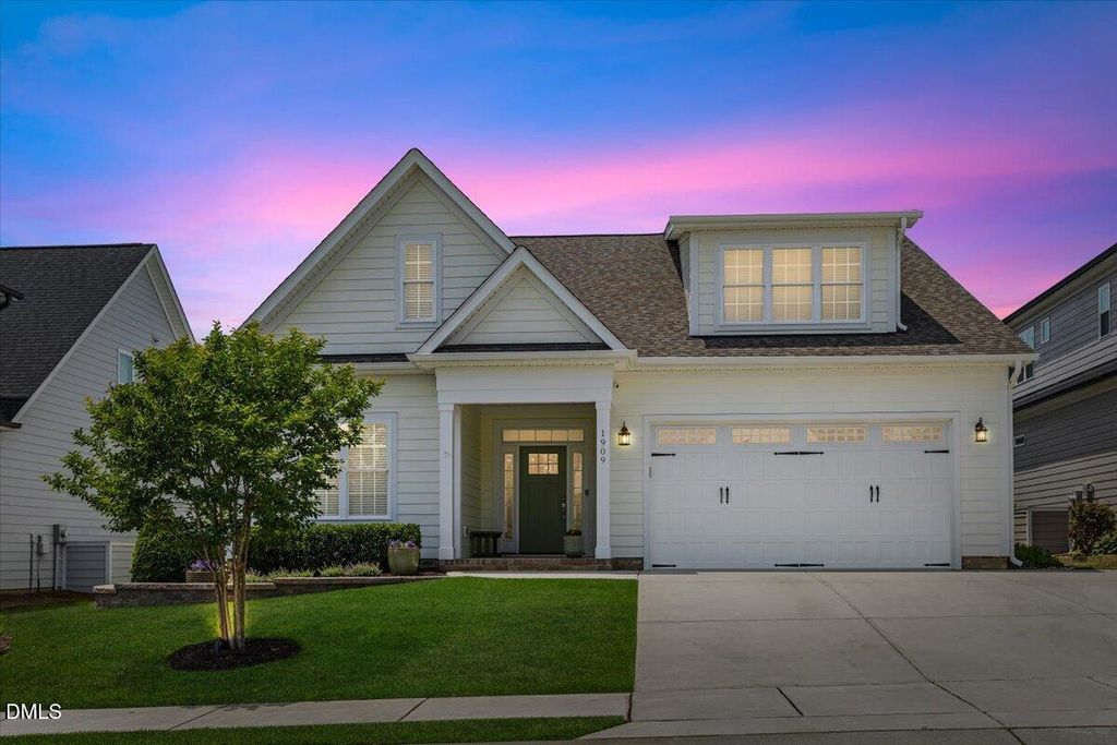 1909 Morning Fog Drive, Fuquay Varina, NC 27526