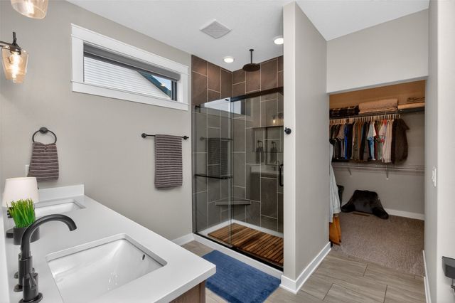 334 Cedar Drive, Gilbert, IA 50105