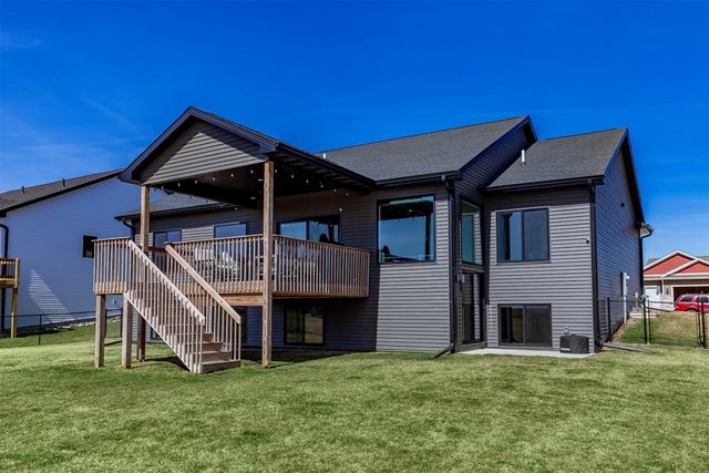 334 Cedar Drive, Gilbert, IA 50105