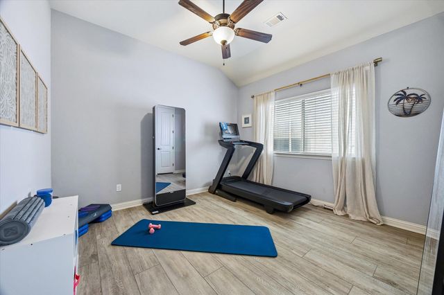 1812 Harvest Dance DR, Leander, TX 78641