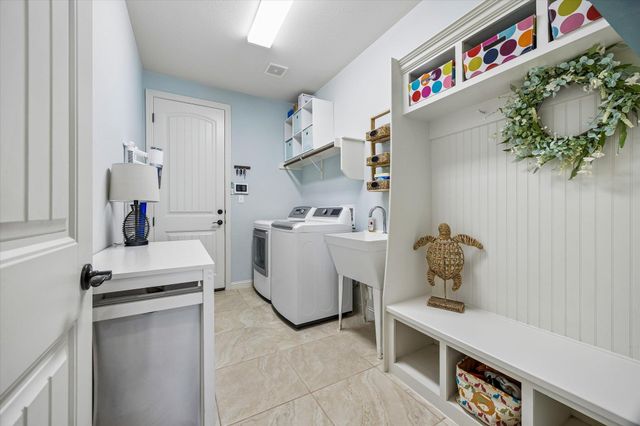 1812 Harvest Dance DR, Leander, TX 78641