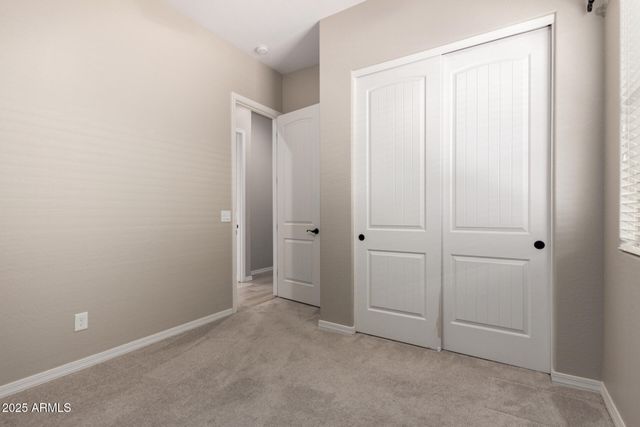 2811 S JEFFRY Street, Gilbert, AZ 85295