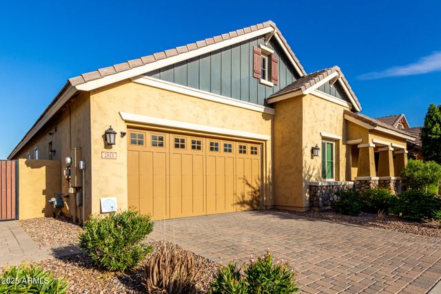 2811 S JEFFRY Street, Gilbert, AZ 85295